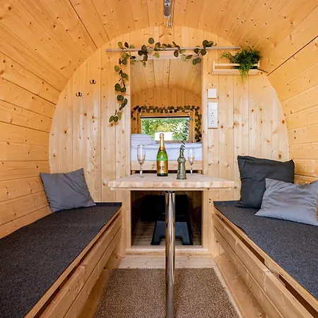 Campingfaesser Clamping Beheizt Kirchberg an der Jagst Exterior photo
